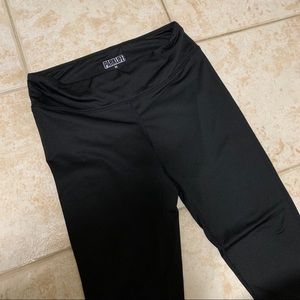 ARITIZA leggings